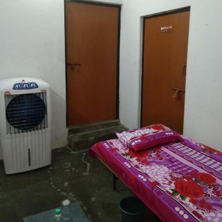 Mannat Rooms Αλλαχαμπάντ Εξωτερικό φωτογραφία
