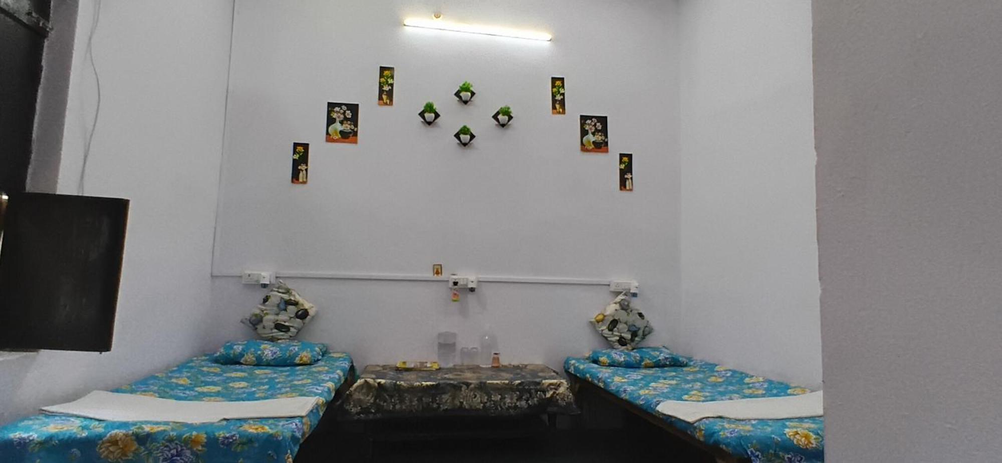 Mannat Rooms Αλλαχαμπάντ Εξωτερικό φωτογραφία